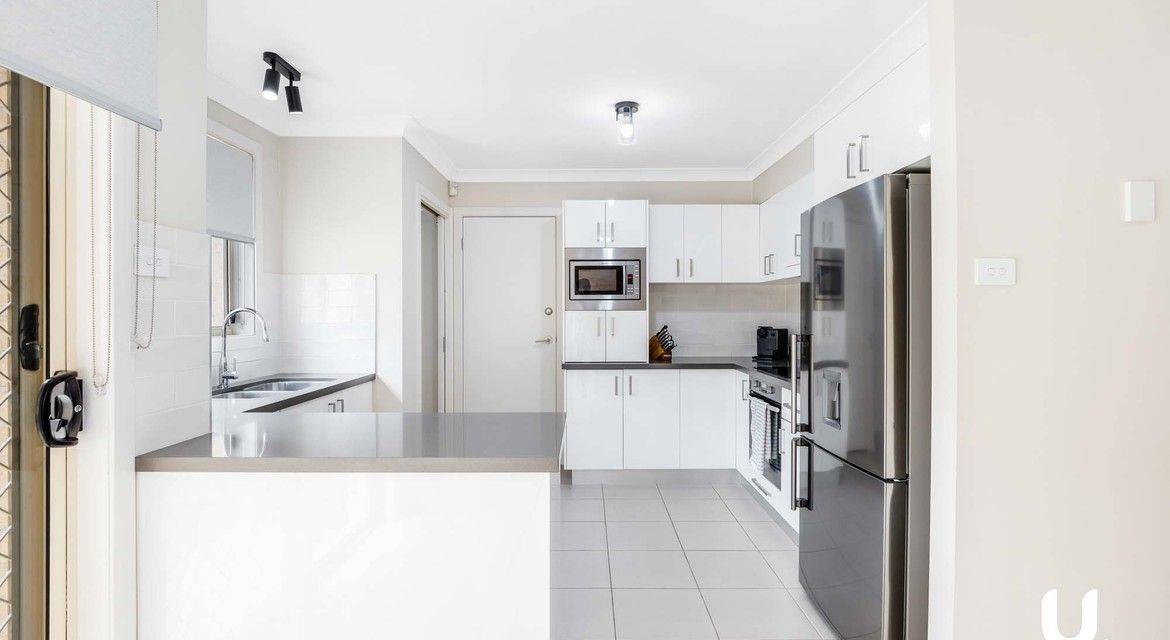Campbelltown 2/63 Macquarie Avenue