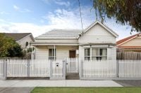 28 Clapham Road, Hughesdale VIC, Hughesdale - Image 1