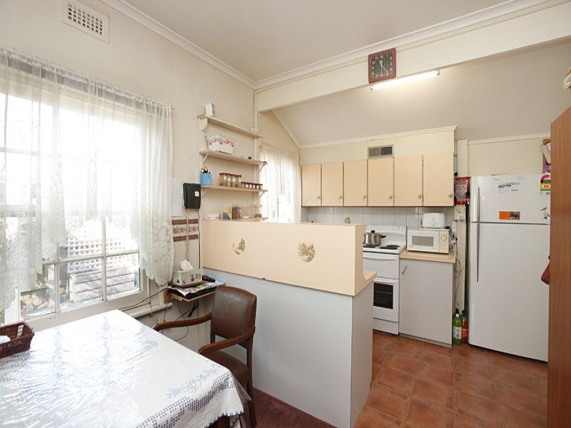 169 Maidstone  Street, Altona - Thumbnail 4