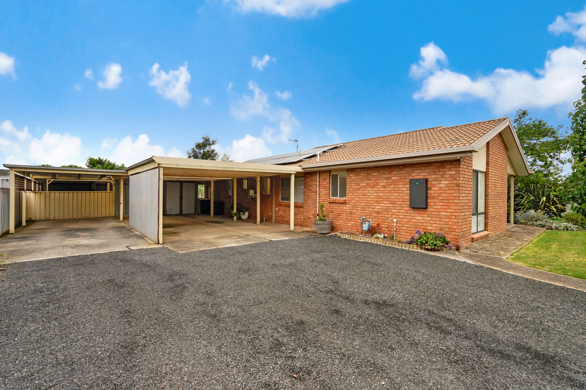 12 Dundas Place, Miners Rest Ballarat Real Estate Pty Ltd
