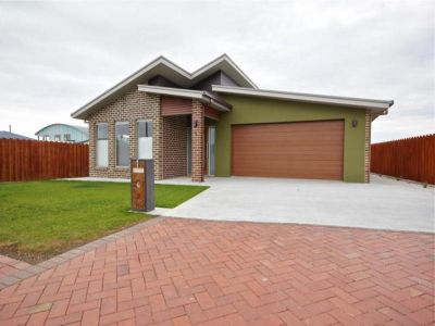 4
 
 
 
  
 
 
 2
 
 
 
  
 
 
 2
 
 
 
 
 
 
 
 1 Charlotte Gardens (off George St), DEVONPORT TAS 7310, Devonport - Thumbnail 2