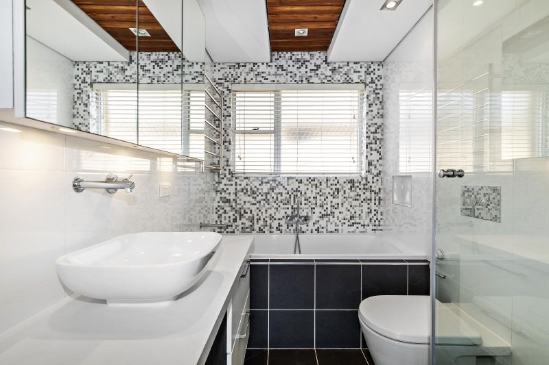 real-estate-for-lease-8-1209-pittwater-road-collaroy-nsw