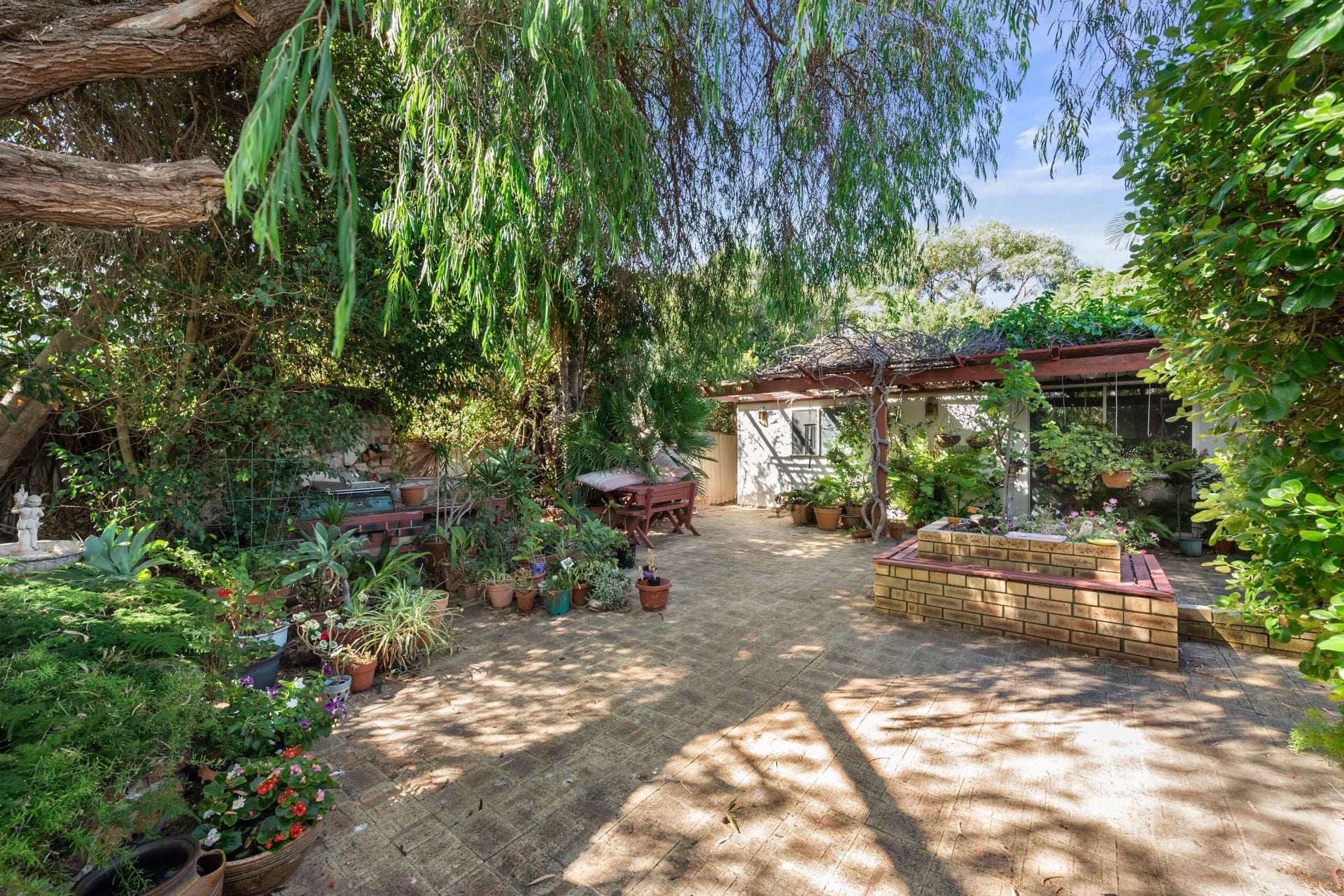 15 Elliott Road, Trigg Realty Source