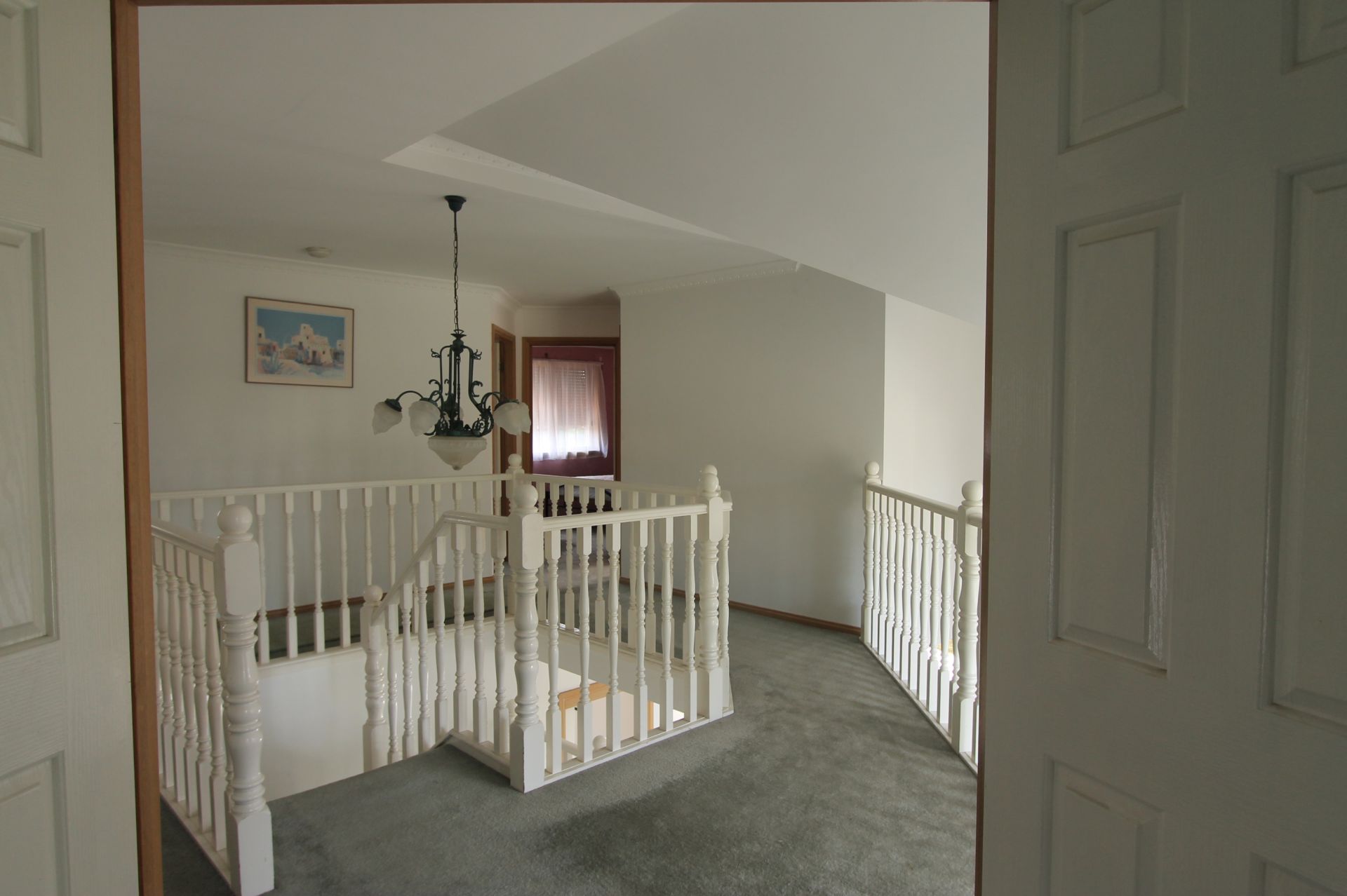 Lovely Family Home With Heated Swimming Pool