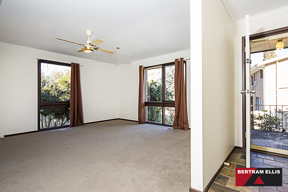 225 Namatjira Drive, Fisher - Thumbnail 4