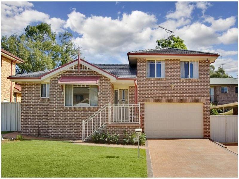 12 Toll House Way, Windsor - Thumbnail 2
