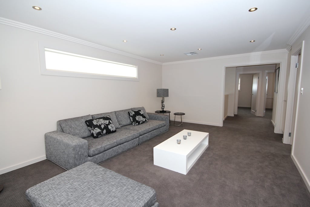 18 The Strand Lightsview 5085