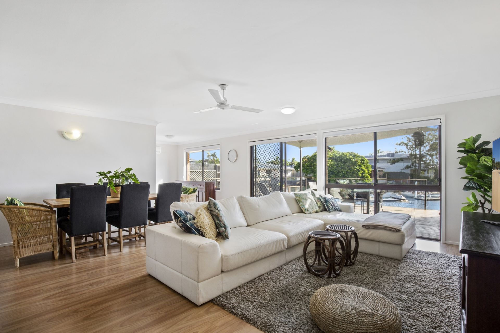 $ 1,600,000, Broadbeach Waters - Thumbnail 3