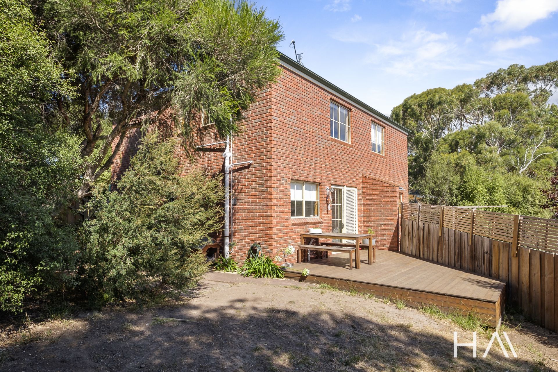 4/4 Mowbray Court Lenah Valley, Lenah Valley - Image 1