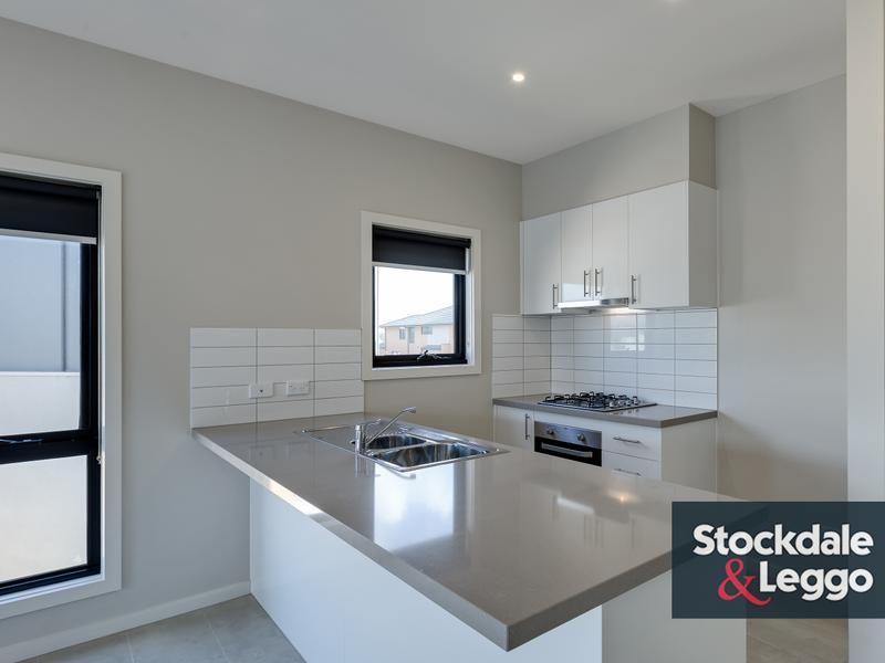 24 Vestley Drive MERNDA, Mernda - Thumbnail 6