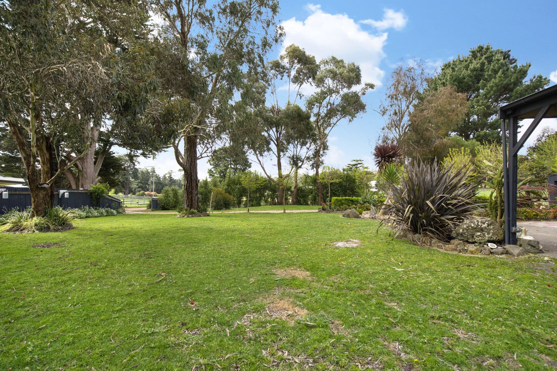 11 Cope Street Scarsdale VIC, Scarsdale - Thumbnail 2