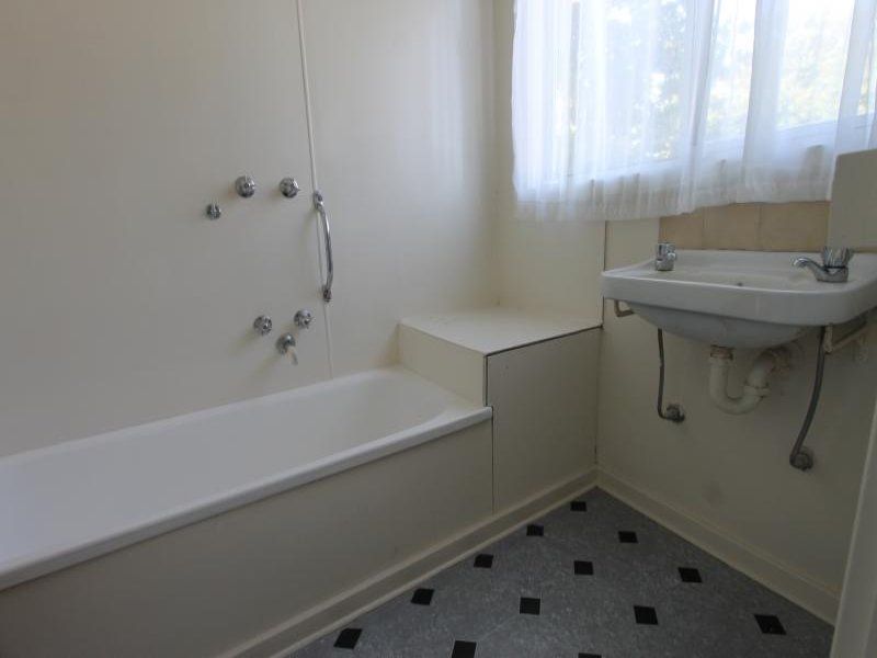 RECENTLY RENOVATED/UPDATED 3 BEDROOM HOME! WELL LOCATED