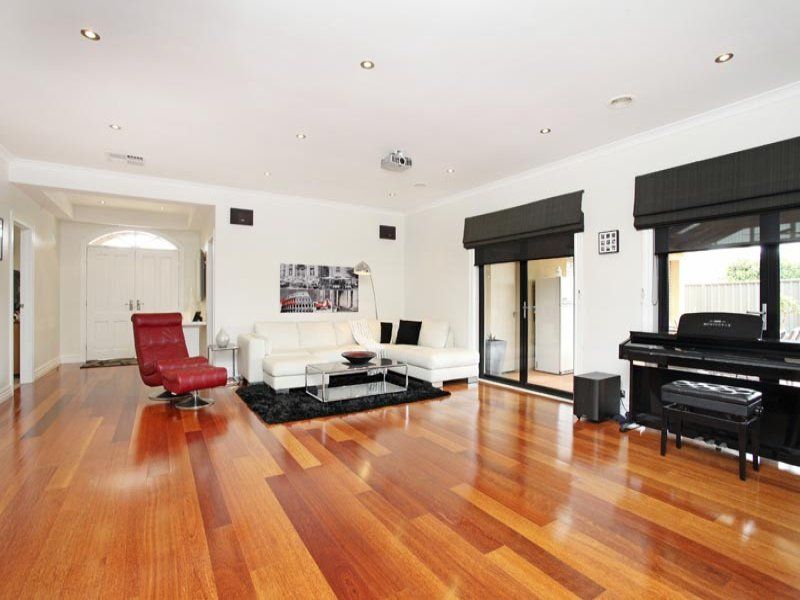12 Whyalla Place, Burnside - Thumbnail 7