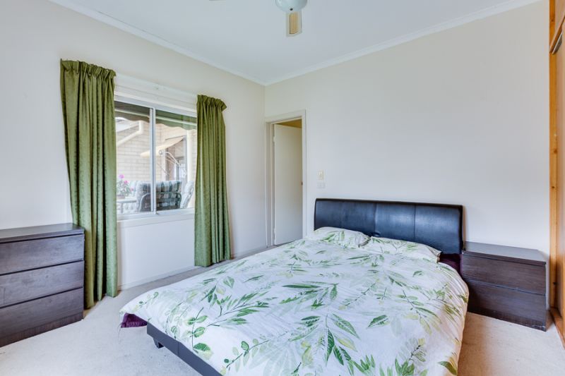 17 Queens Crescent, Bacchus Marsh - Thumbnail 6
