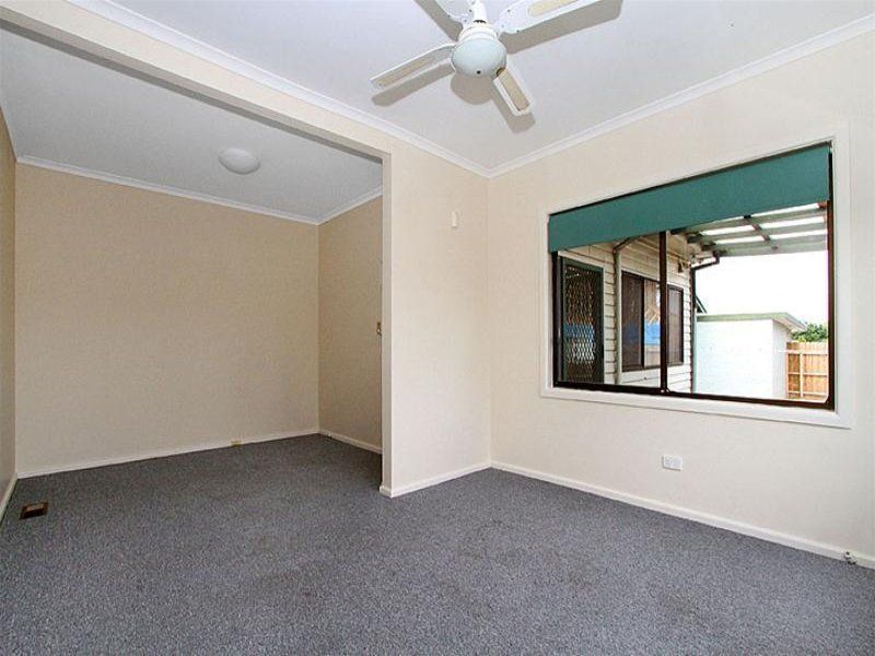 SPACIOUS 3 BEDROOM HOUSE