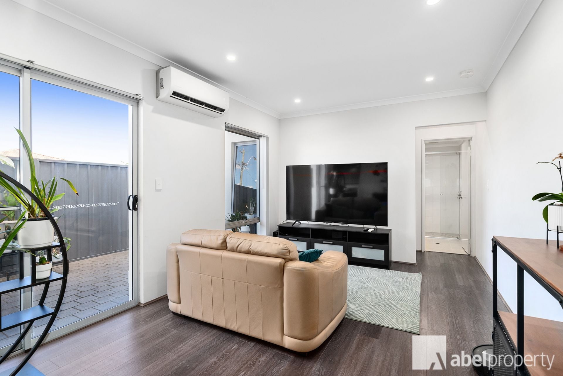 2/221 Walter Road Morley WA, Morley - Thumbnail 3