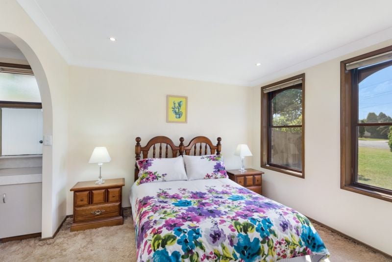 16 Silverwater Crescent, MIRANDA, Miranda - Thumbnail 6