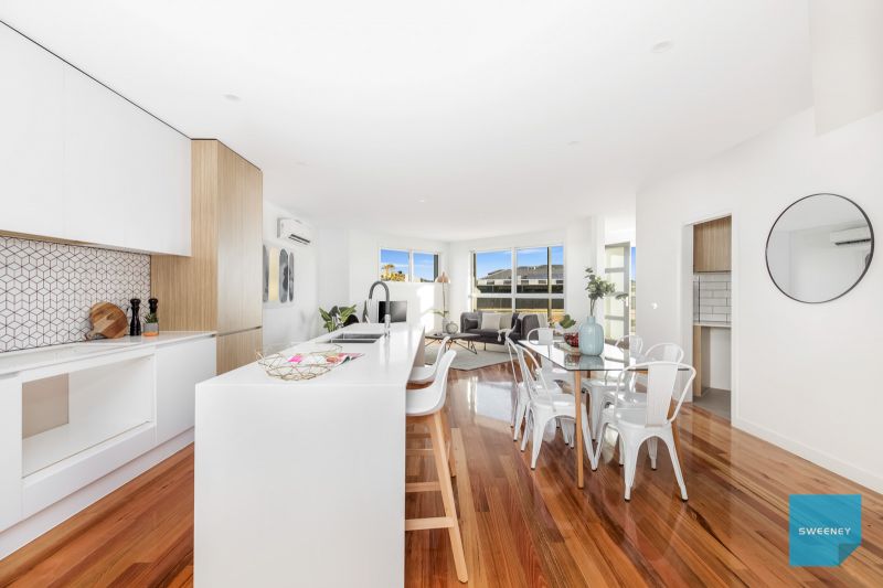 1/17 Lockwood Court, Fraser Rise - Thumbnail 6
