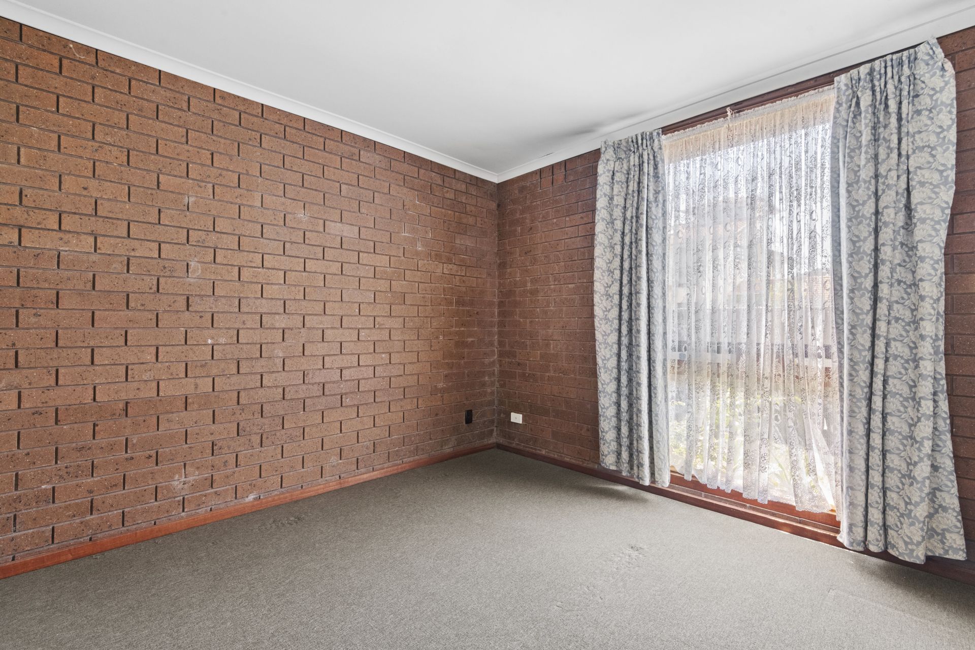 1-bedroom unit in the heart of Bundoora!