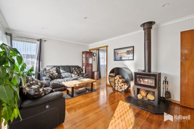 3
 
 
 
  
 
 
 1
 
 
 
  
 
 
 4
 
 
 
 
 
 
 
 50 William Street, Devonport TAS 7310, Devonport - Thumbnail 3