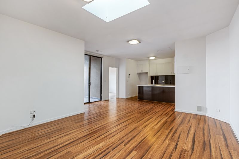 6/129 Melville Road, Brunswick West