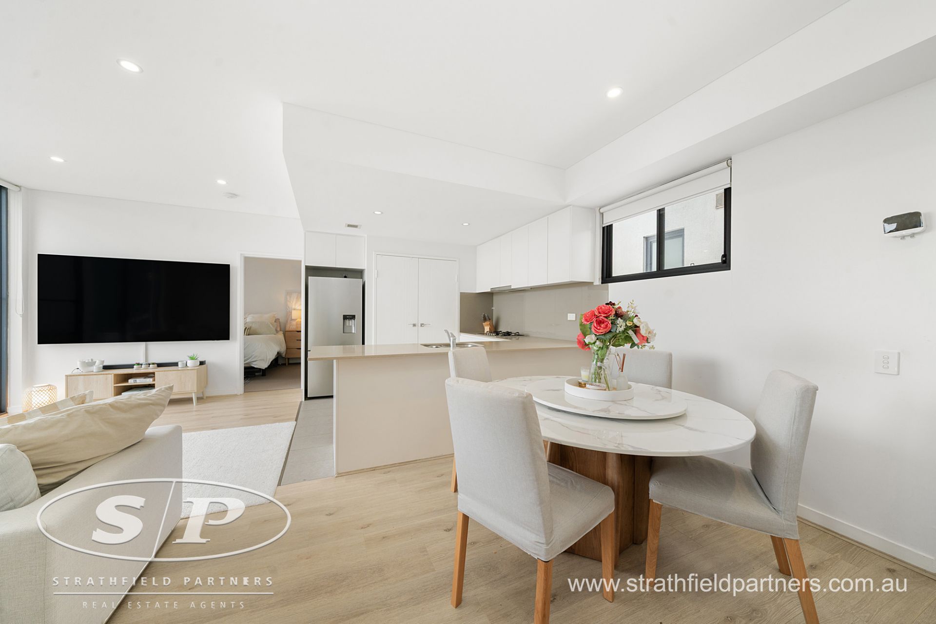 39/51-53 Loftus Crescent, Homebush, Homebush - Thumbnail 2