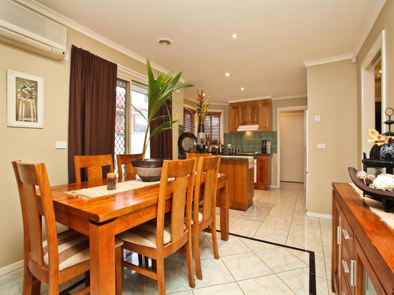 9 Cleland Way, Caroline Springs - Thumbnail 5