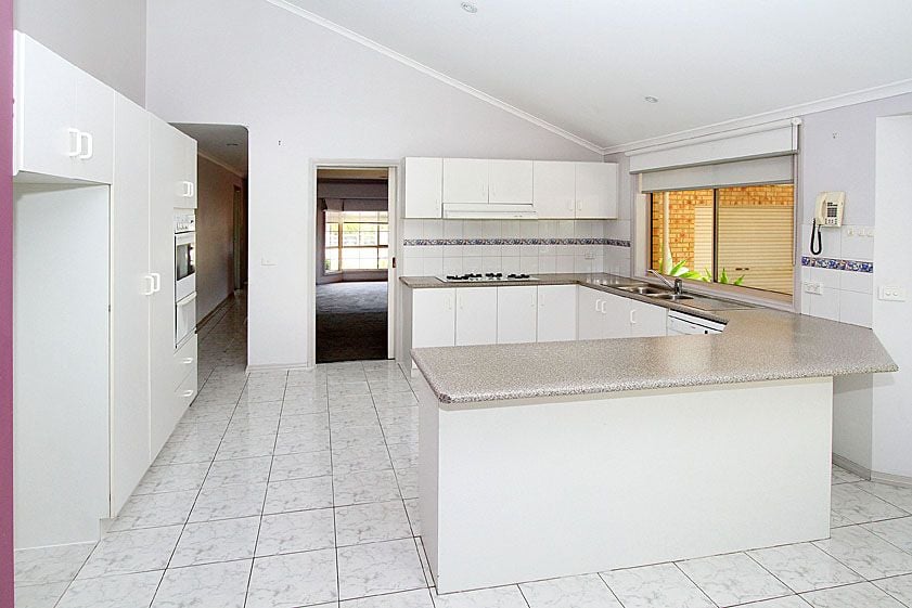SPACIOUS FAMILY HOME