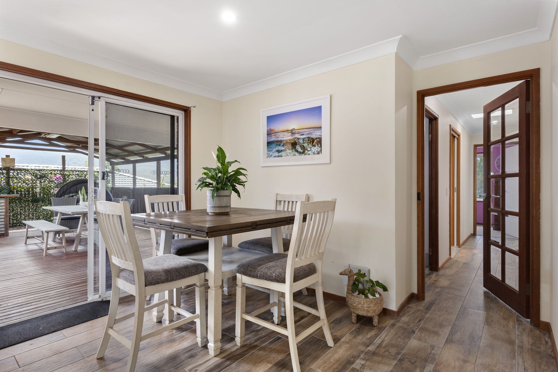 Real Estate For Sale 4 Bovard Court Horsley , NSW