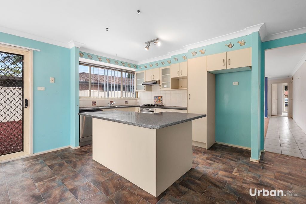 Bligh Park 14 Turner Close