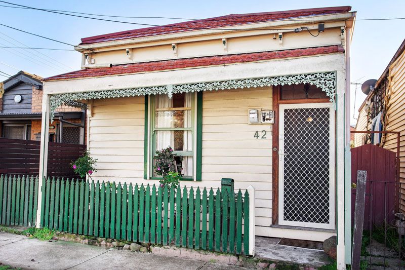 42 Walter Street, Seddon - Thumbnail 2