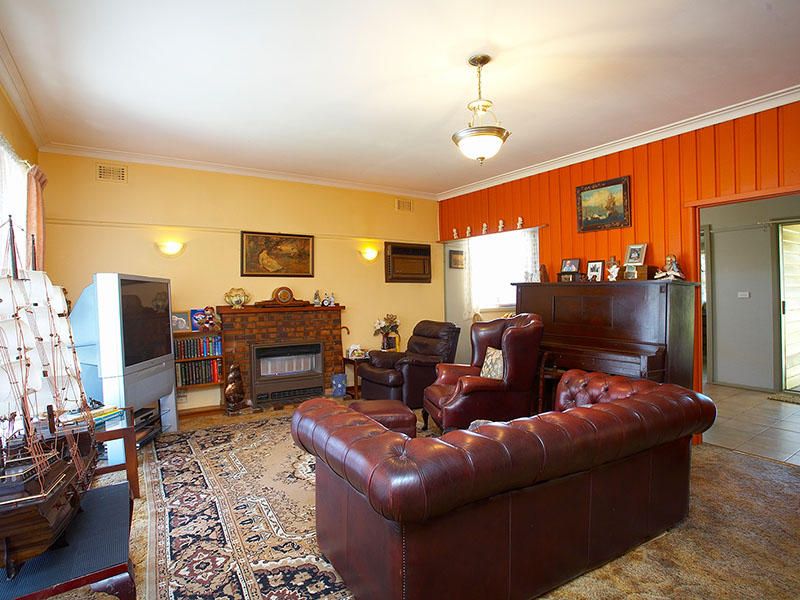 317 Millers Rd, Altona North - Thumbnail 3