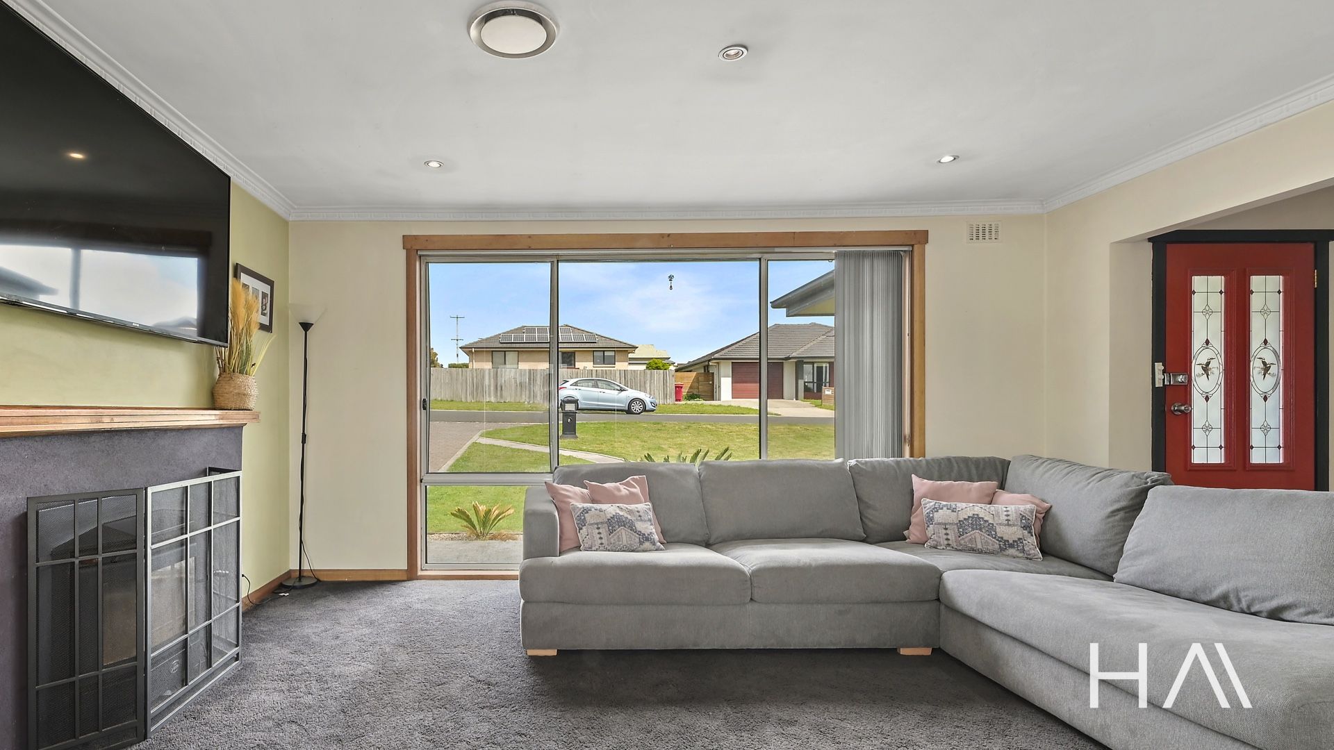 24 Notley Street Newnham, Newnham - Thumbnail 5