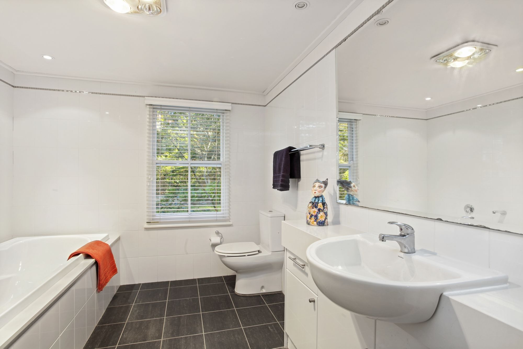 77 Blaxland Road Wentworth Falls 2782