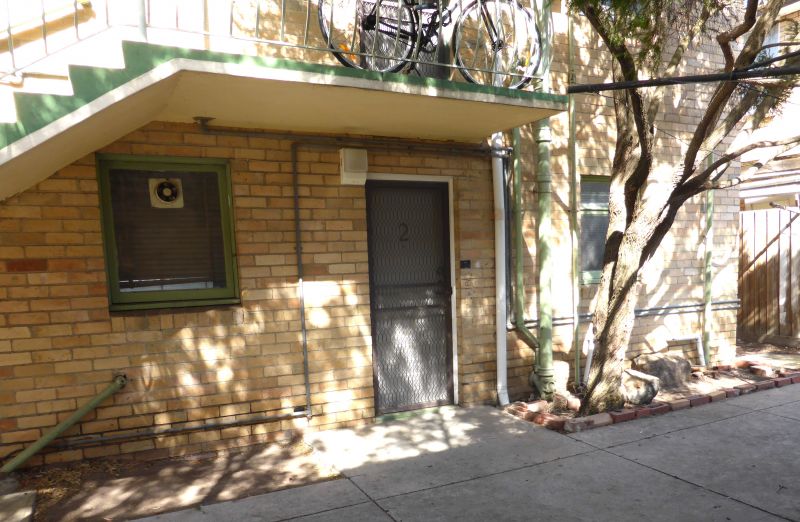 2/125 Separation Street, Northcote