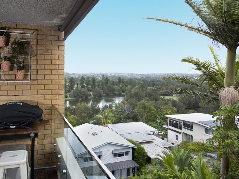 Sunsets, Lagoon and District Views
