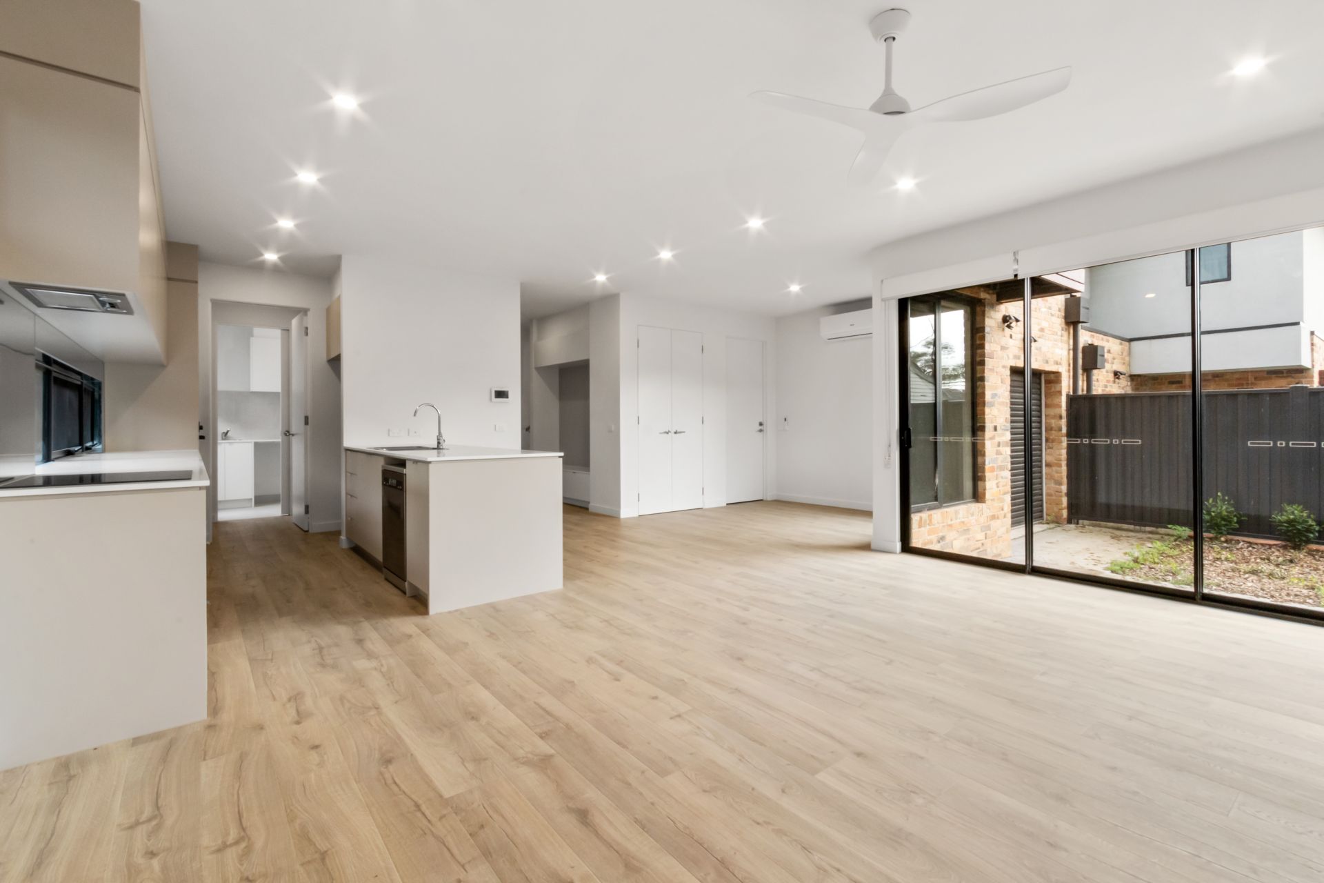 Brand New Townhouse !
