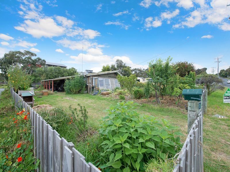 Real Estate For Sale 11 Great Ocean Road Marengo , VIC
