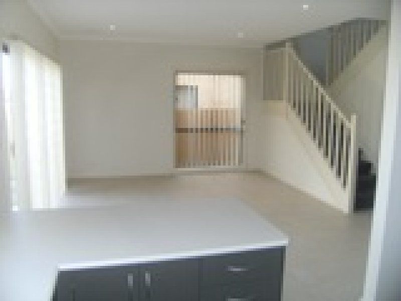 27 Menzies Drive, Burnside - Thumbnail 4