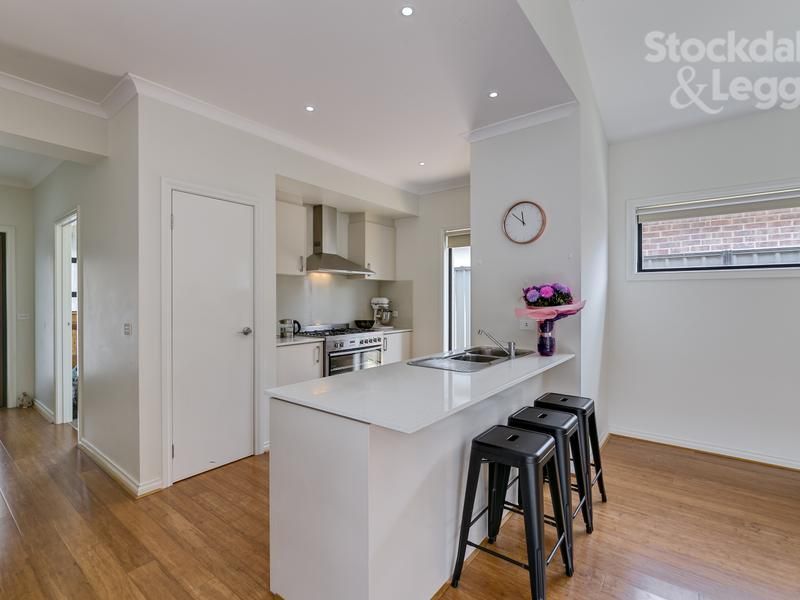 10 Grattan Street SOUTH MORANG, South Morang - Thumbnail 7