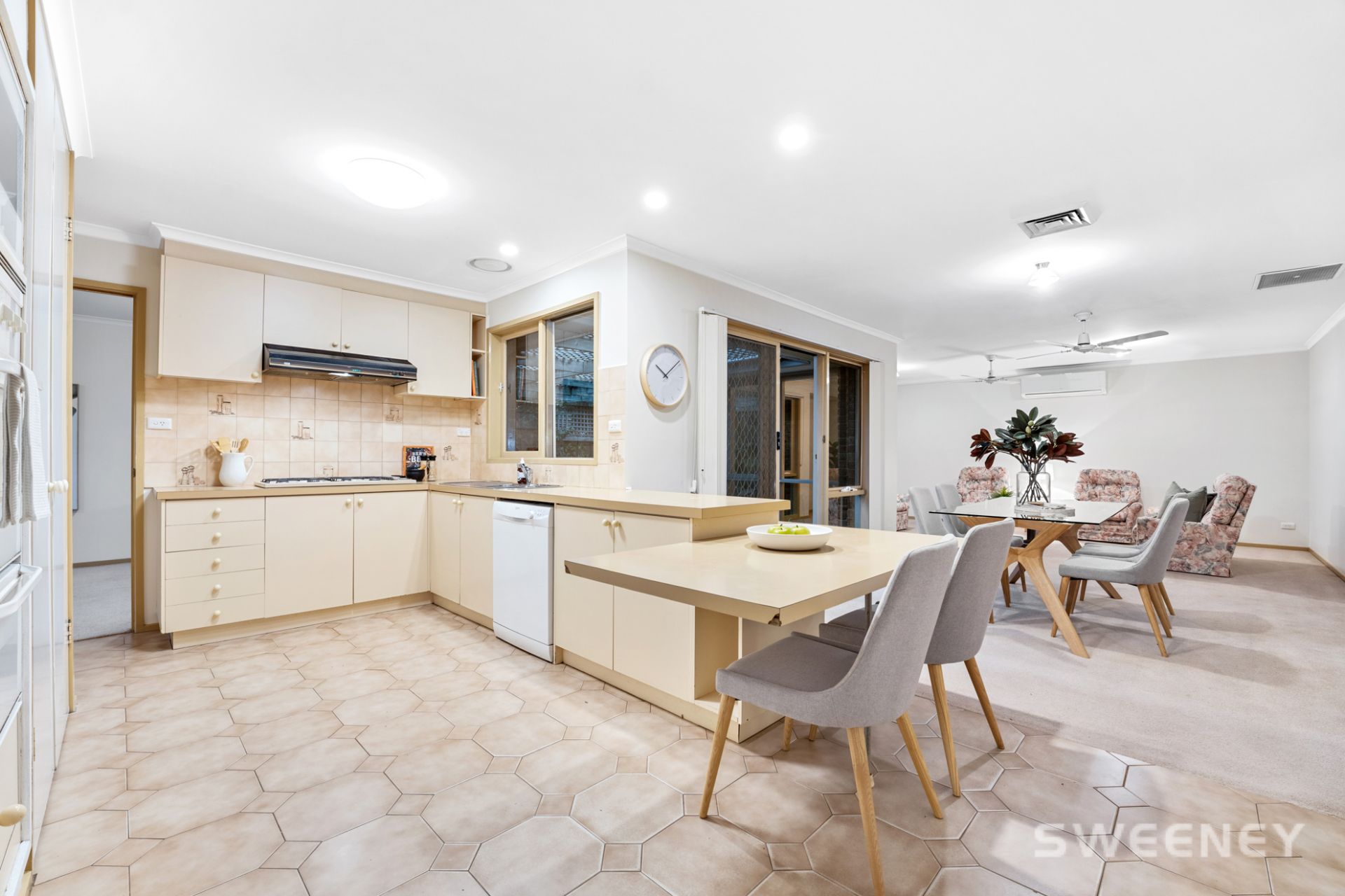 3 McAlpine Court, Altona - Thumbnail 4
