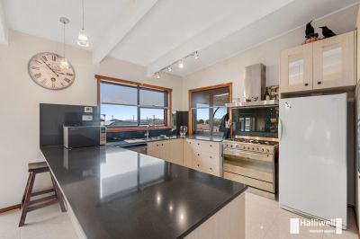 4
 
 
 
  
 
 
 2
 
 
 
  
 
 
 3
 
 
 
 
 
 
 
 16 Somme Street, Miandetta TAS 7310, Miandetta - Thumbnail 4