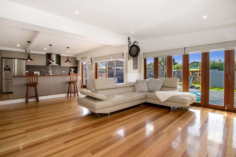 40 Stenhouse Avenue, Brooklyn - Thumbnail 3