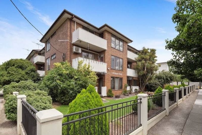 15/49 Napier Street, Footscray - Thumbnail 2