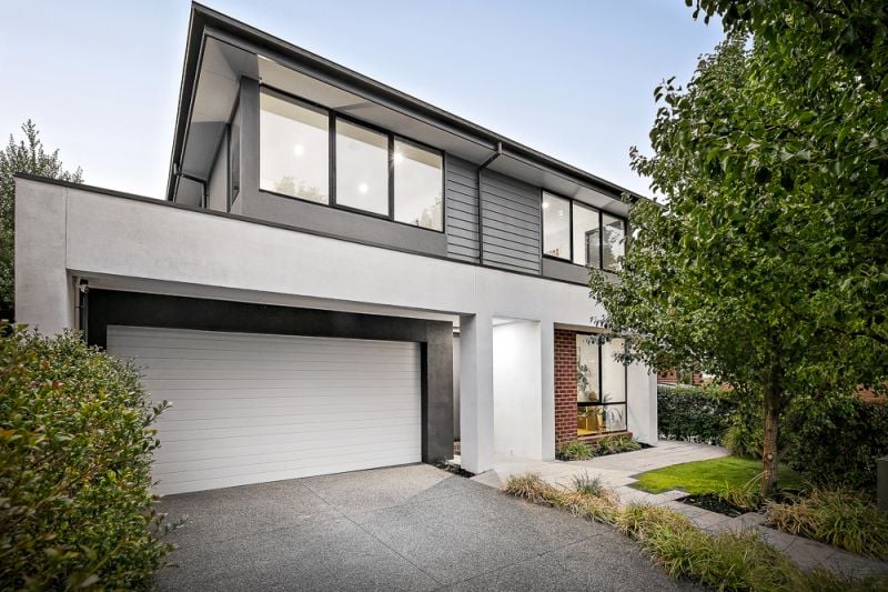 5 Stonybrook Boulevard, Hillside - Thumbnail 2