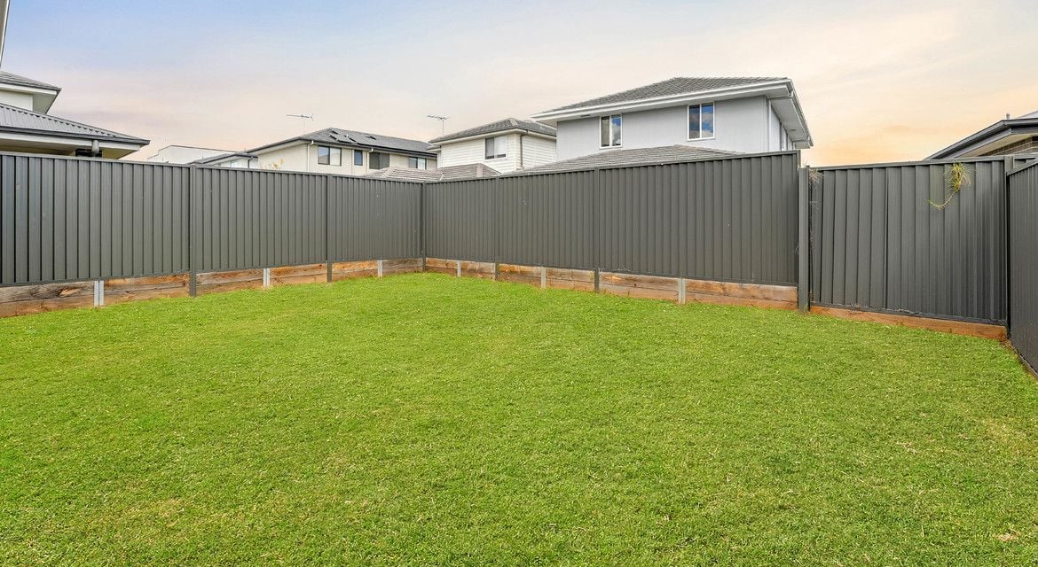 Denham Court 16 Bracken Drive