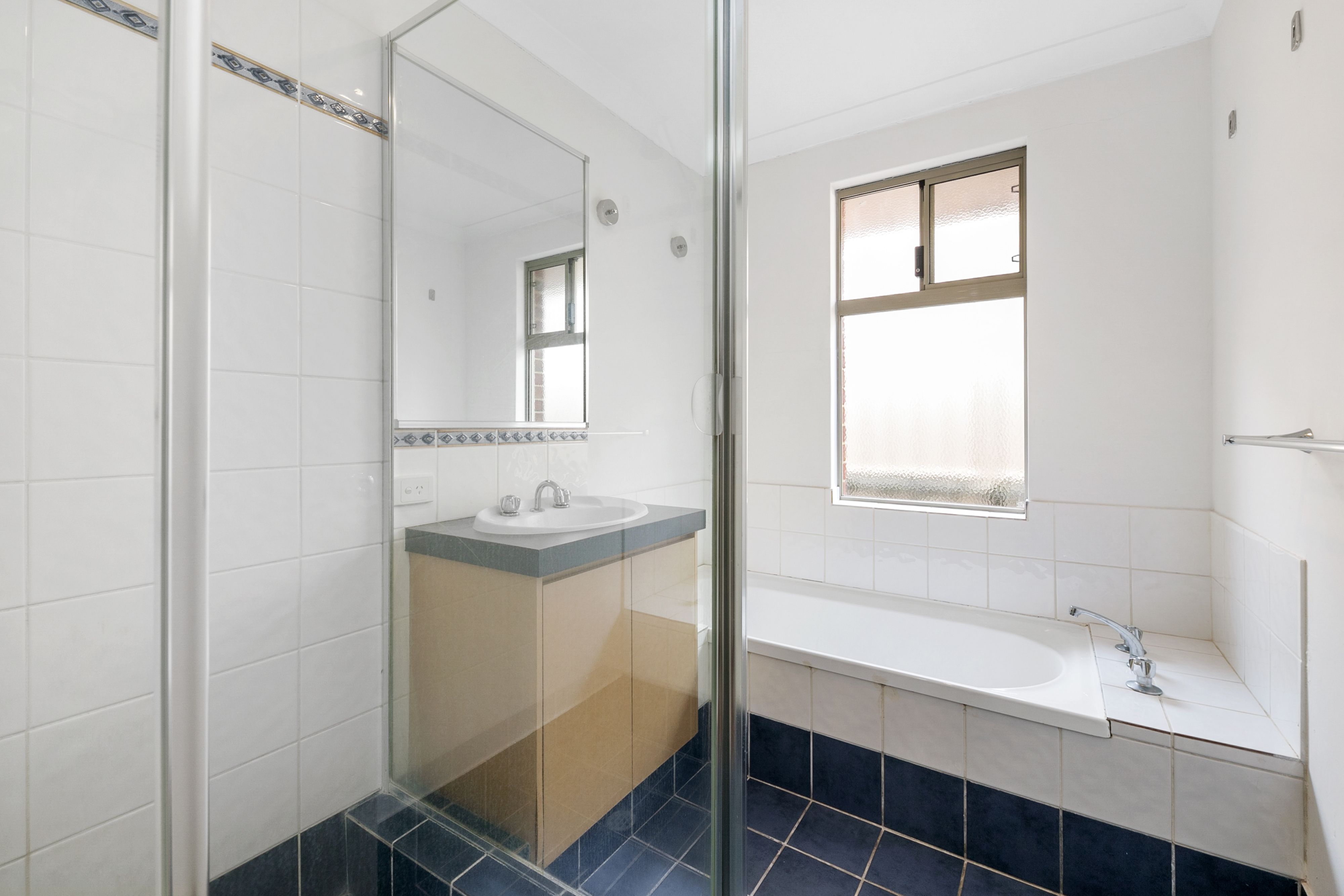 Real Estate For Sale 3 Kulin Pass Canning Vale , WA