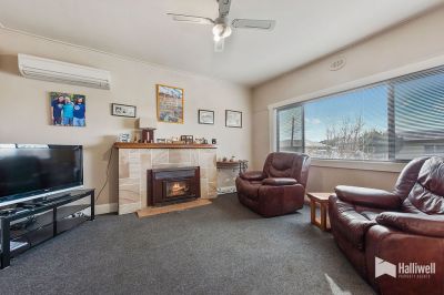 3
 
 
 
  
 
 
 1
 
 
 
  
 
 
 2
 
 
 
 
 
 
 
 129 Oldaker Street, Devonport TAS 7310, Devonport - Thumbnail 3
