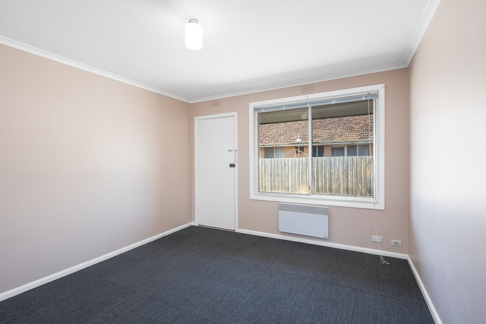 Recently Renovated 2-Bedroom Unit in Prime Location – Available for Rent