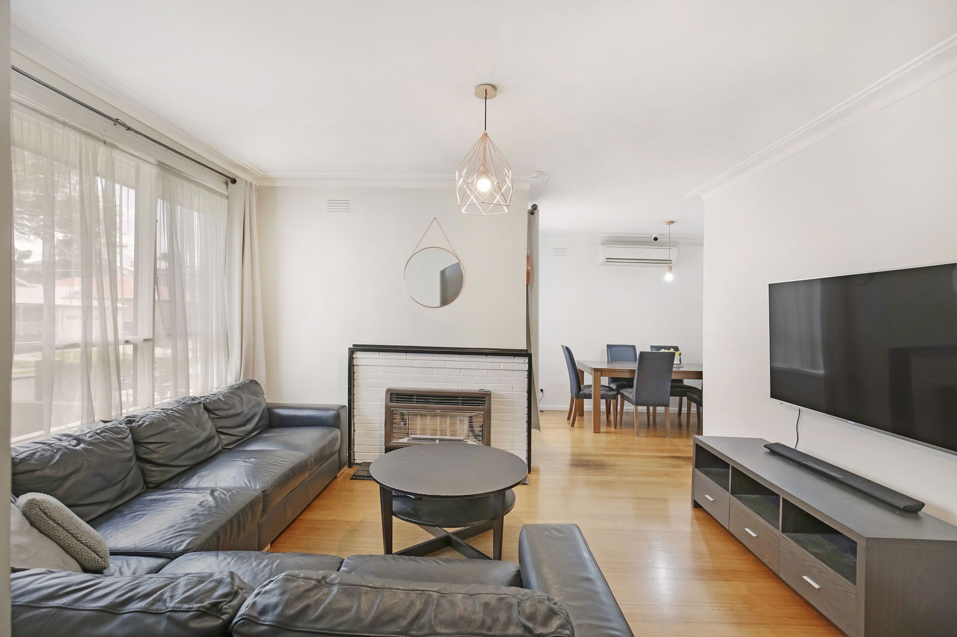 Large Family Home in a Sought After Location!